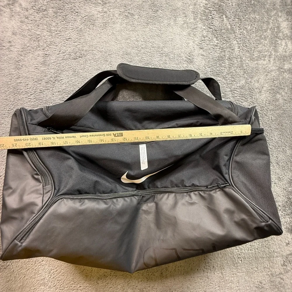 Nike Academy Team Duffle Bag Basketball Gym Lifting Gear Black bag CU8090-010